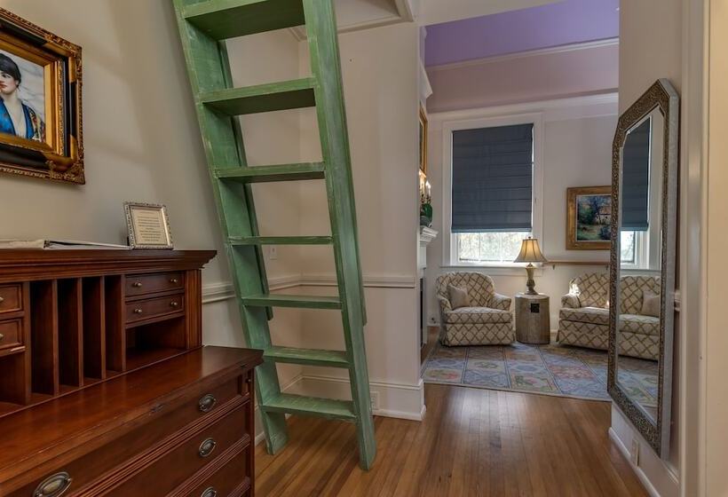 住宿加早餐 The Firehouse Inn