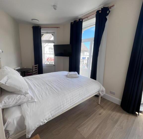 تختخواب و صبحانه The Harbour Lights