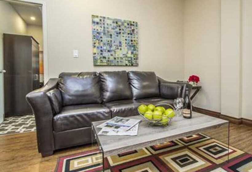 تختخواب و صبحانه The Harbour Lights