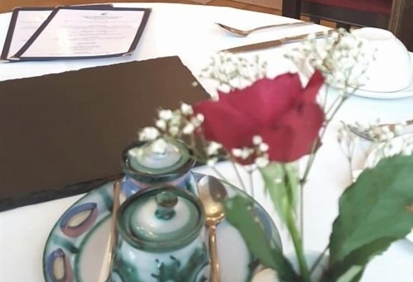 تختخواب و صبحانه The Harbour Lights