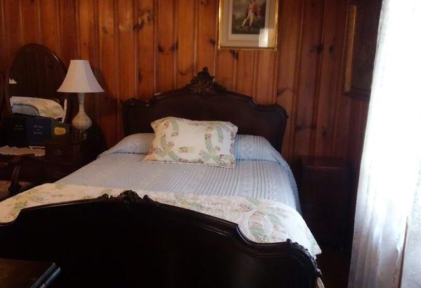 مبيت وإفطار The Inn At Brevard