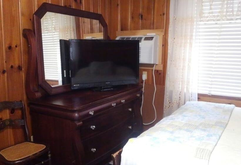 مبيت وإفطار The Inn At Brevard