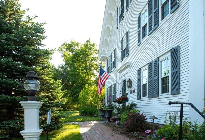مبيت وإفطار The Inn At Yarmouth Port