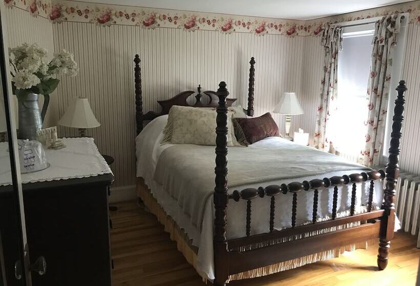 مبيت وإفطار The Monadnock Inn