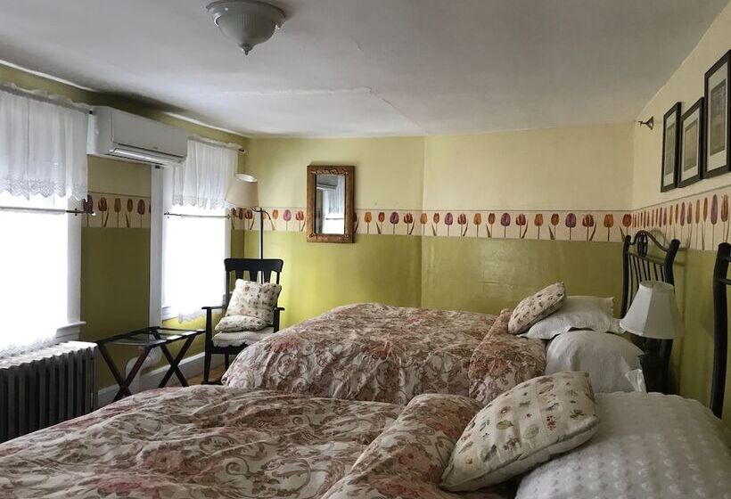 مبيت وإفطار The Monadnock Inn