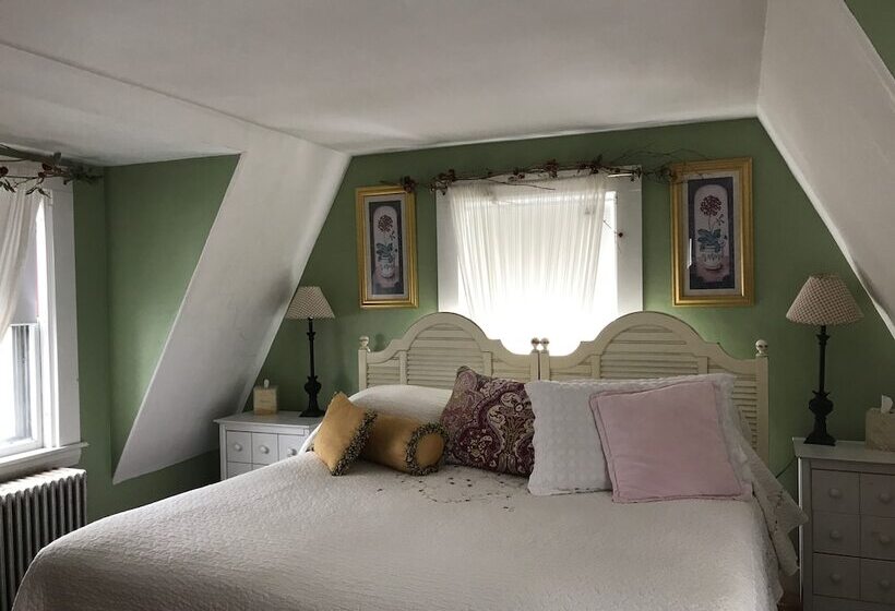 مبيت وإفطار The Monadnock Inn