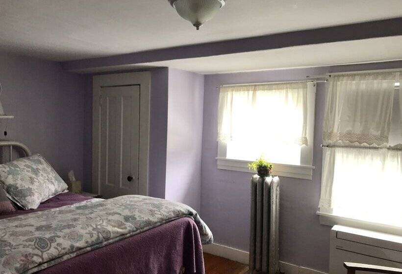 مبيت وإفطار The Monadnock Inn