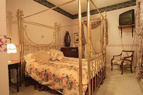مبيت وإفطار Grand Victorian Inn