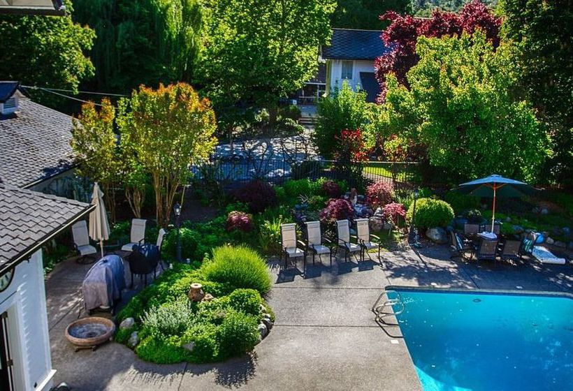 تختخواب و صبحانه The Willows