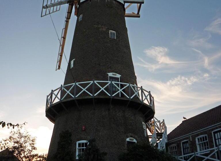 مبيت وإفطار The Windmill
