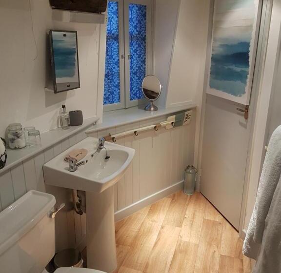 مبيت وإفطار The Windmill