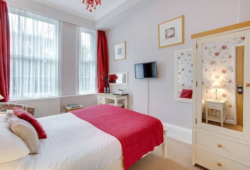 مبيت وإفطار Trelawney Hotel   Guest House