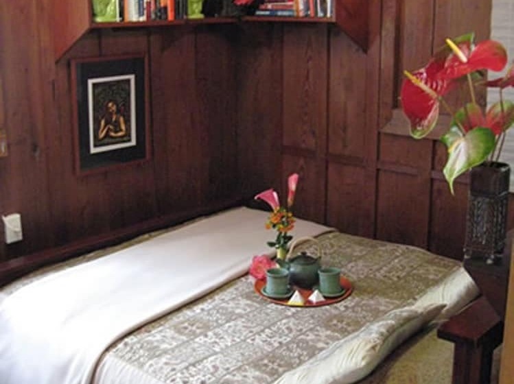 住宿加早餐  Volcano Artist Cottage