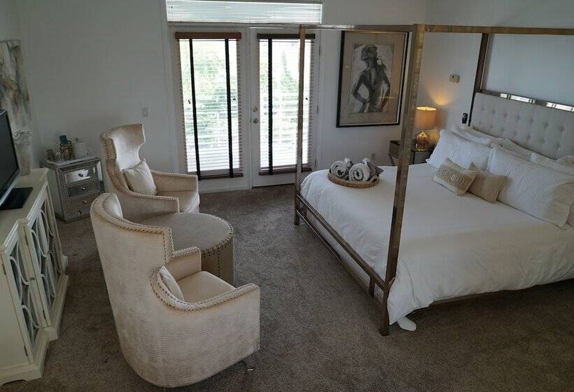 مبيت وإفطار White Orchid Inn & Spa