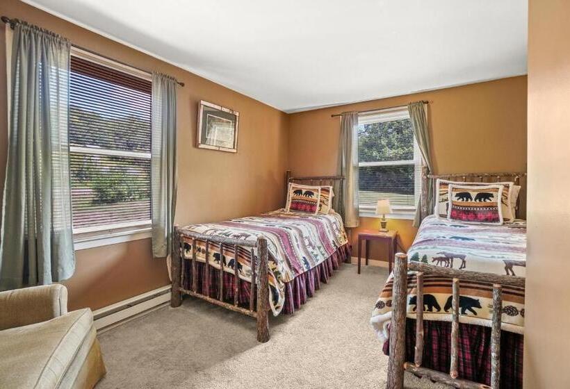 민박 The Whitney S Inn At Jackson