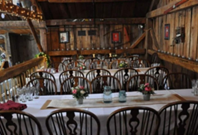 민박 The Whitney S Inn At Jackson