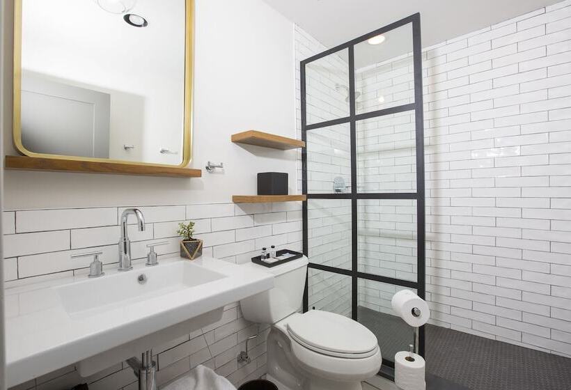 تختخواب و صبحانه Wicker Park Inn