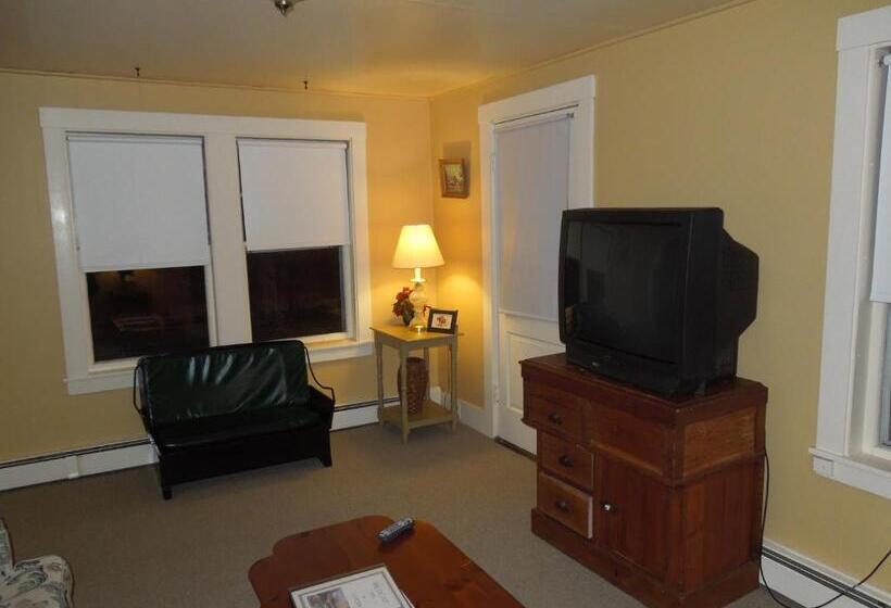 مبيت وإفطار Wildcat Inn And Tavern