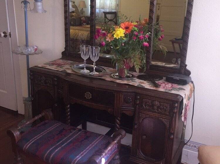 Bed and Breakfast Woldertspence Manor