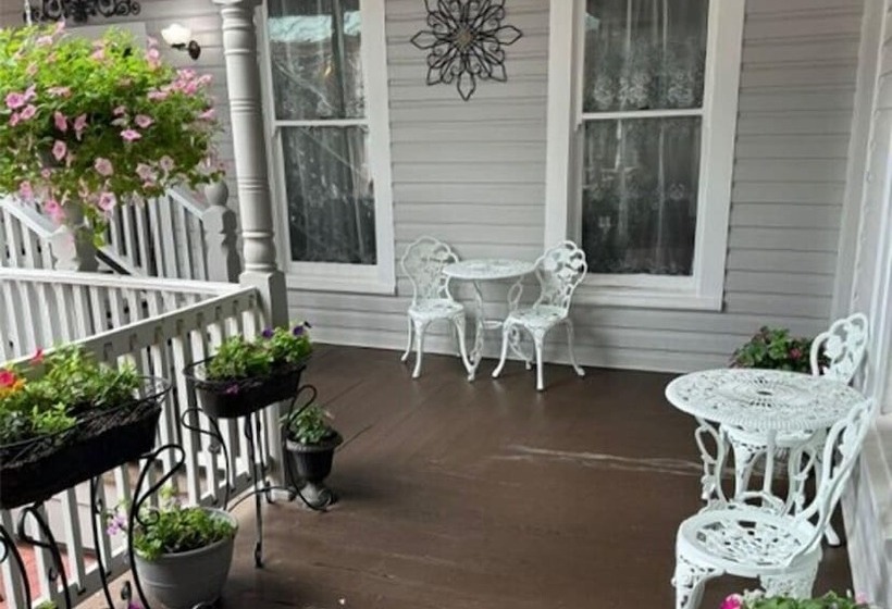 Bed and Breakfast Woodbine Inn And Restaurant