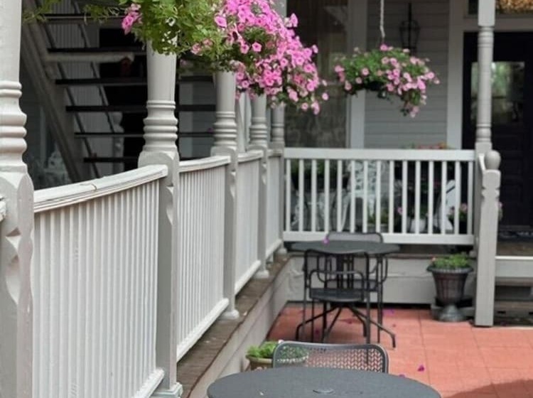 Bed and Breakfast Woodbine Inn And Restaurant