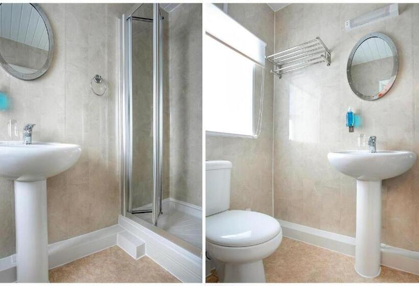 צימר Yardley Manor