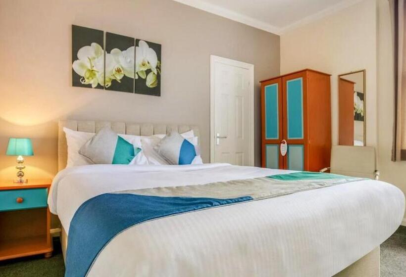 مبيت وإفطار Yardley Manor