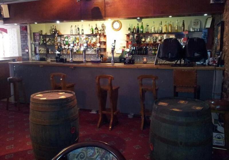 مبيت وإفطار Yardley Manor