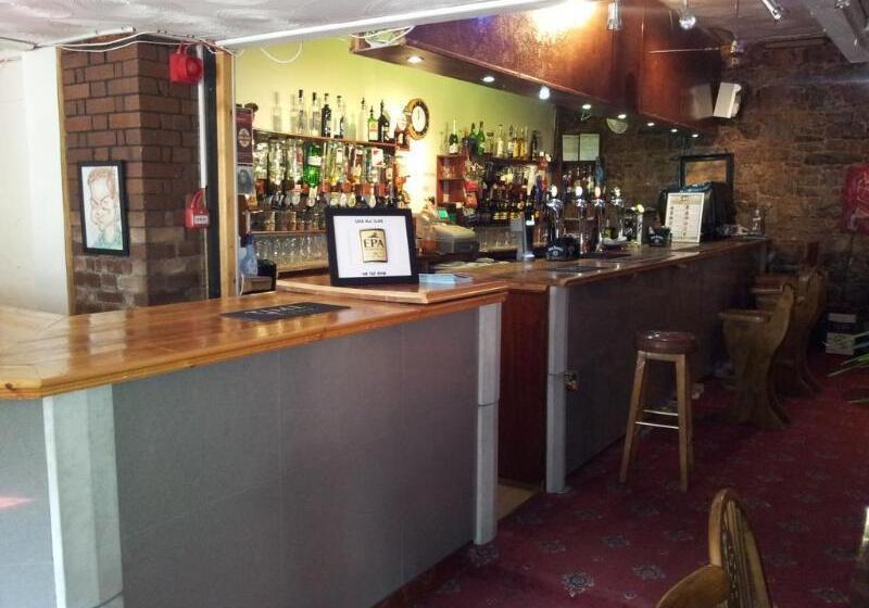 צימר Yardley Manor