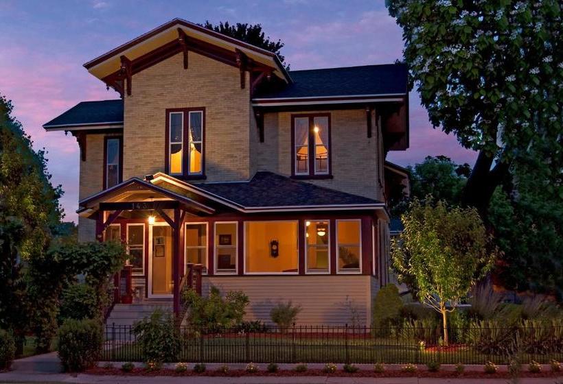 Brayton Bed And Breakfast