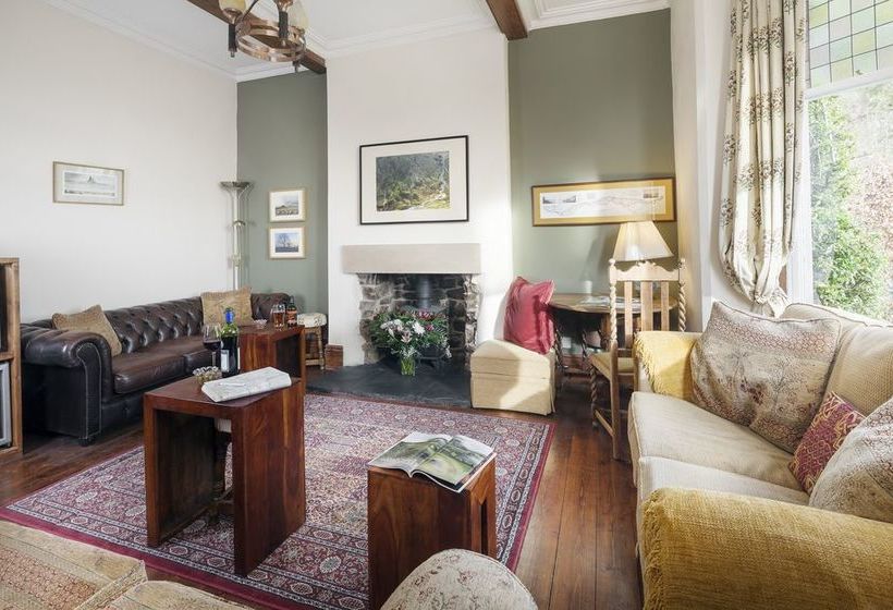 Brookside Villa - B&b