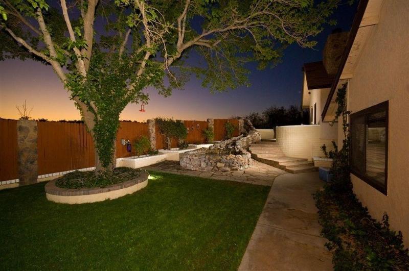 Desert Rose Bed And Breakfast