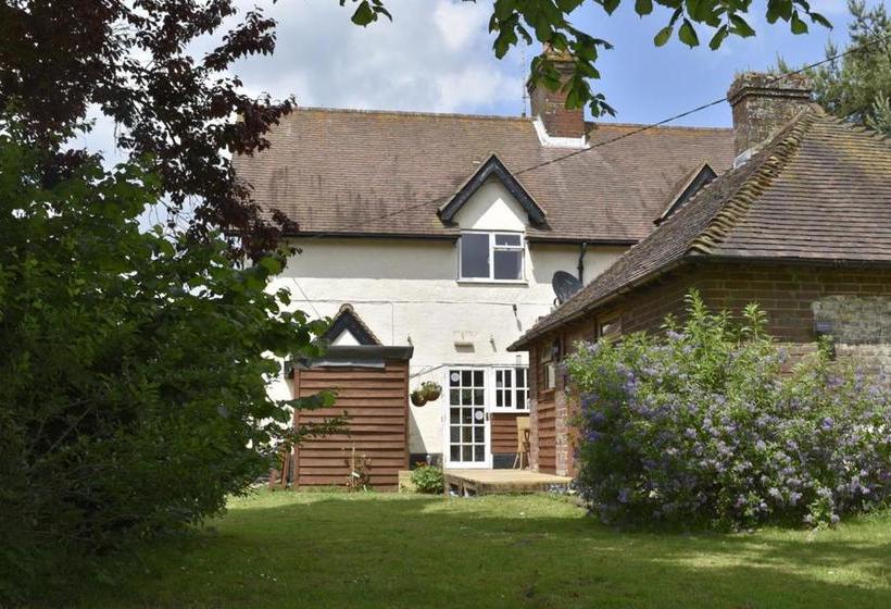 مبيت وإفطار Flossies B And B