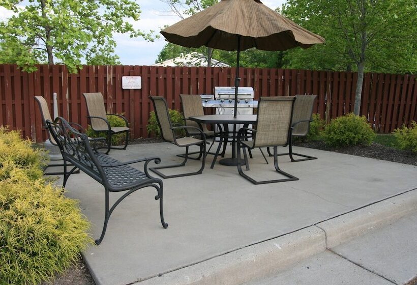 호텔 Affordable Suites Of America Fredericksburg