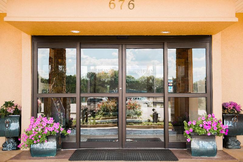 فندق Americas Best Value Inn & Suites Griffin