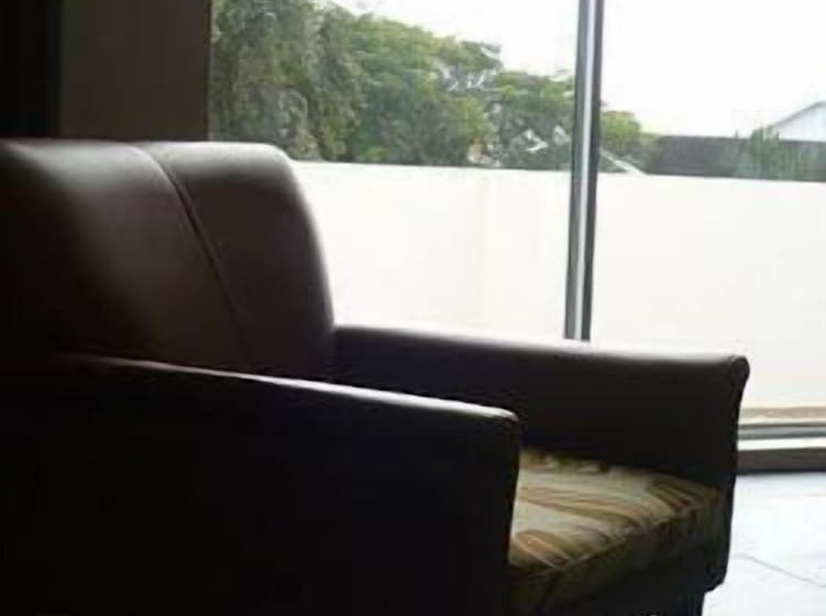 酒店 Aristotle Guest House