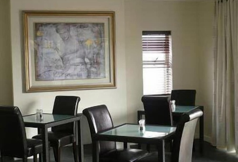 酒店 Aristotle Guest House