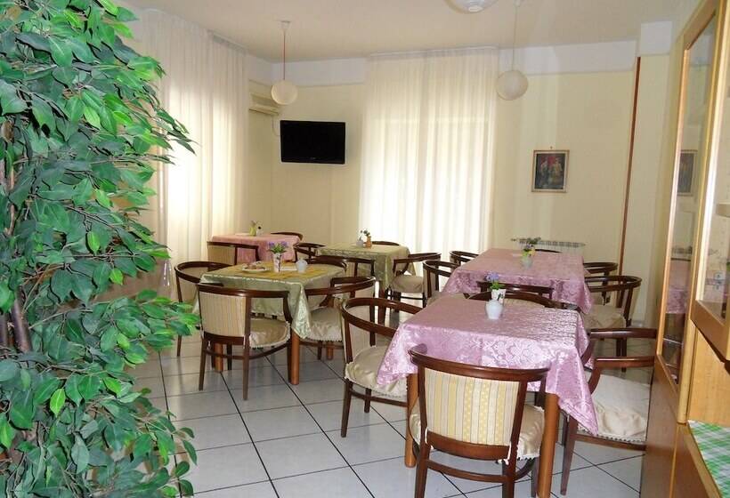 فندق Astoria Pompei