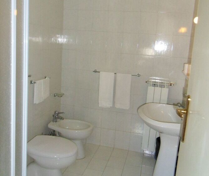 فندق Astoria Pompei