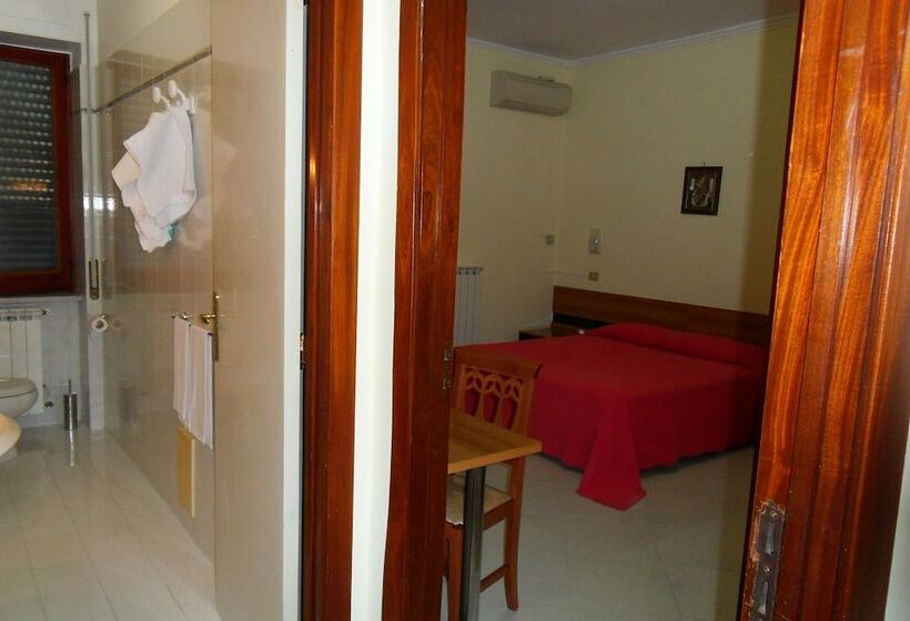 فندق Astoria Pompei