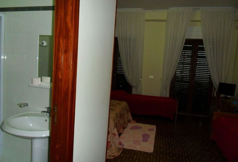 فندق Astoria Pompei