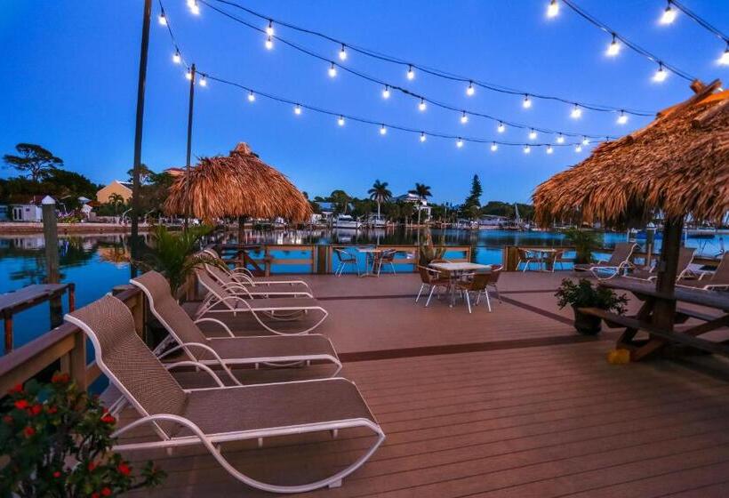 Bay Palms Waterfront Resort   Hotel And Marina