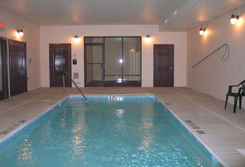 هتل Golfview Vacation Rentals at Golfview Resort