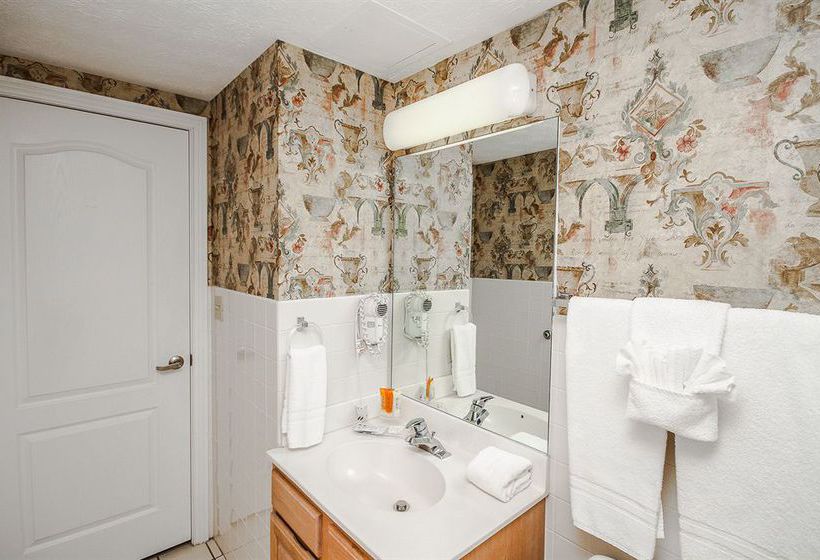 هتل Golfview Vacation Rentals at Golfview Resort