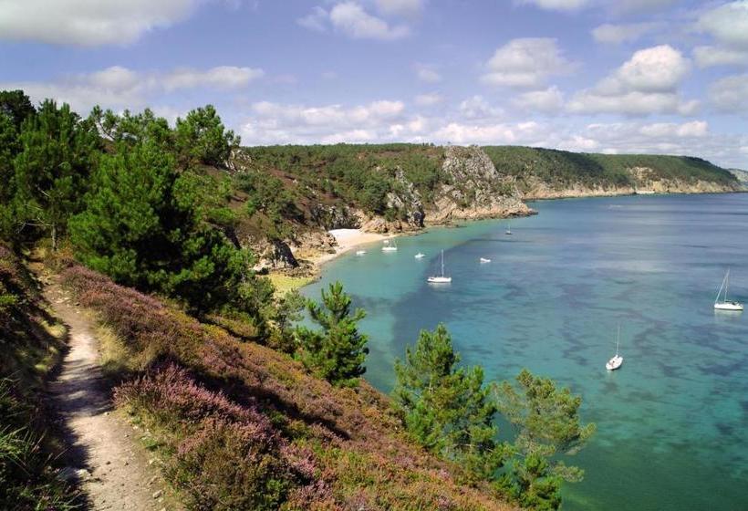 호텔 Hôtel Morgat Le Grand Hôtel De La Mer