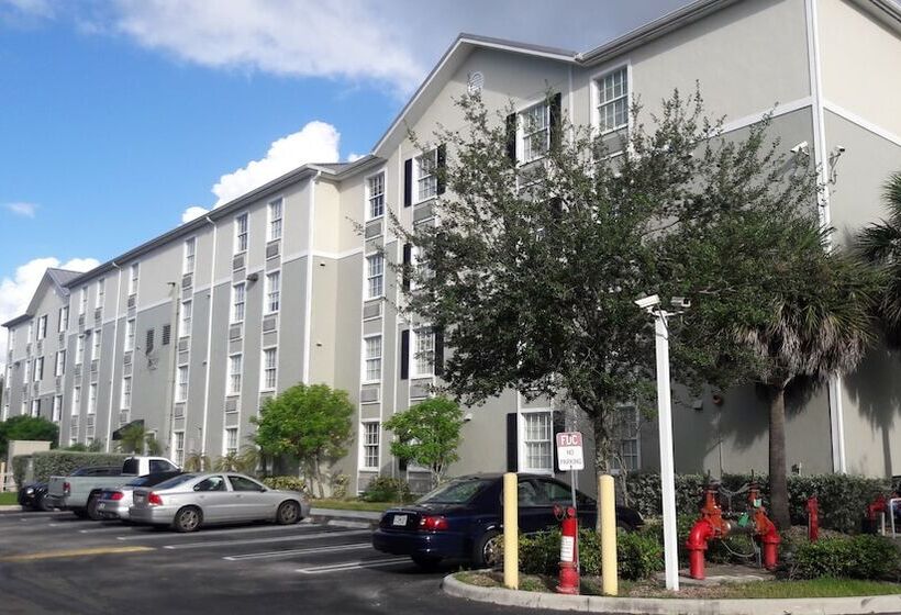 فندق Best Studio Inn Homestead