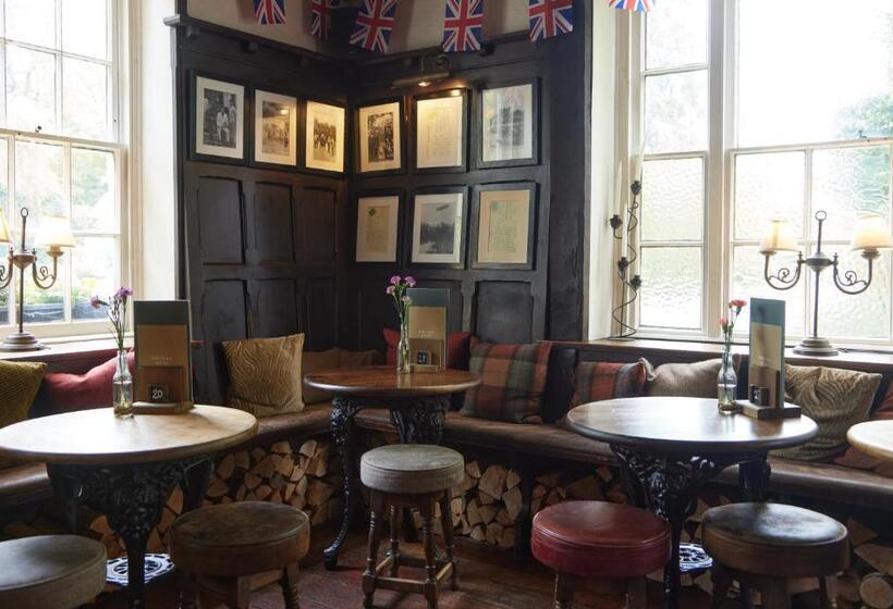 فندق Chequers Inn By Greene King Inns