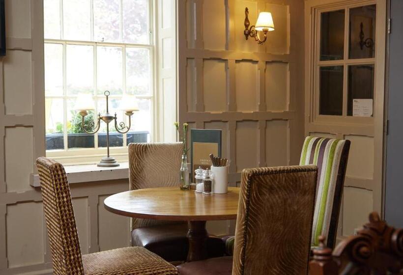 فندق Chequers Inn By Greene King Inns