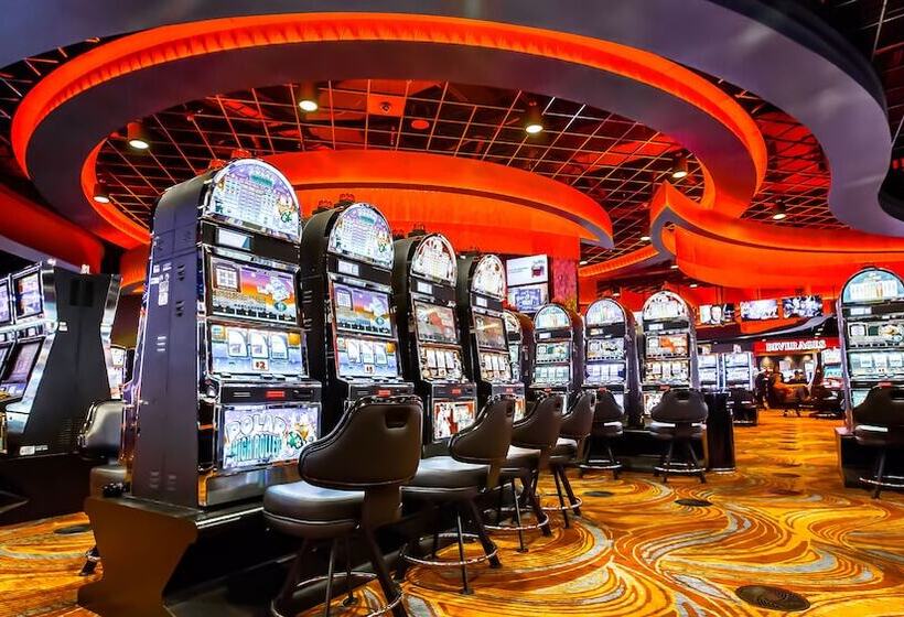 Cherokee Casino Hotel Roland