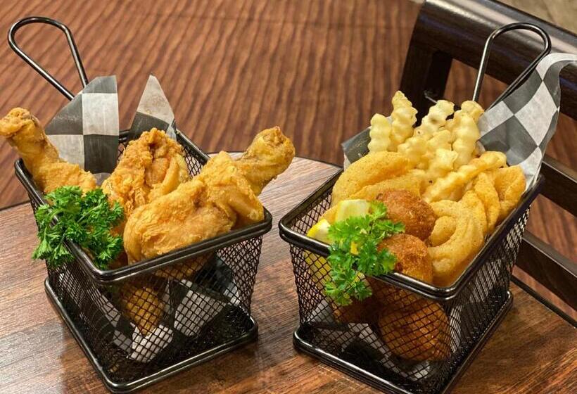 Cherokee Casino Hotel Roland